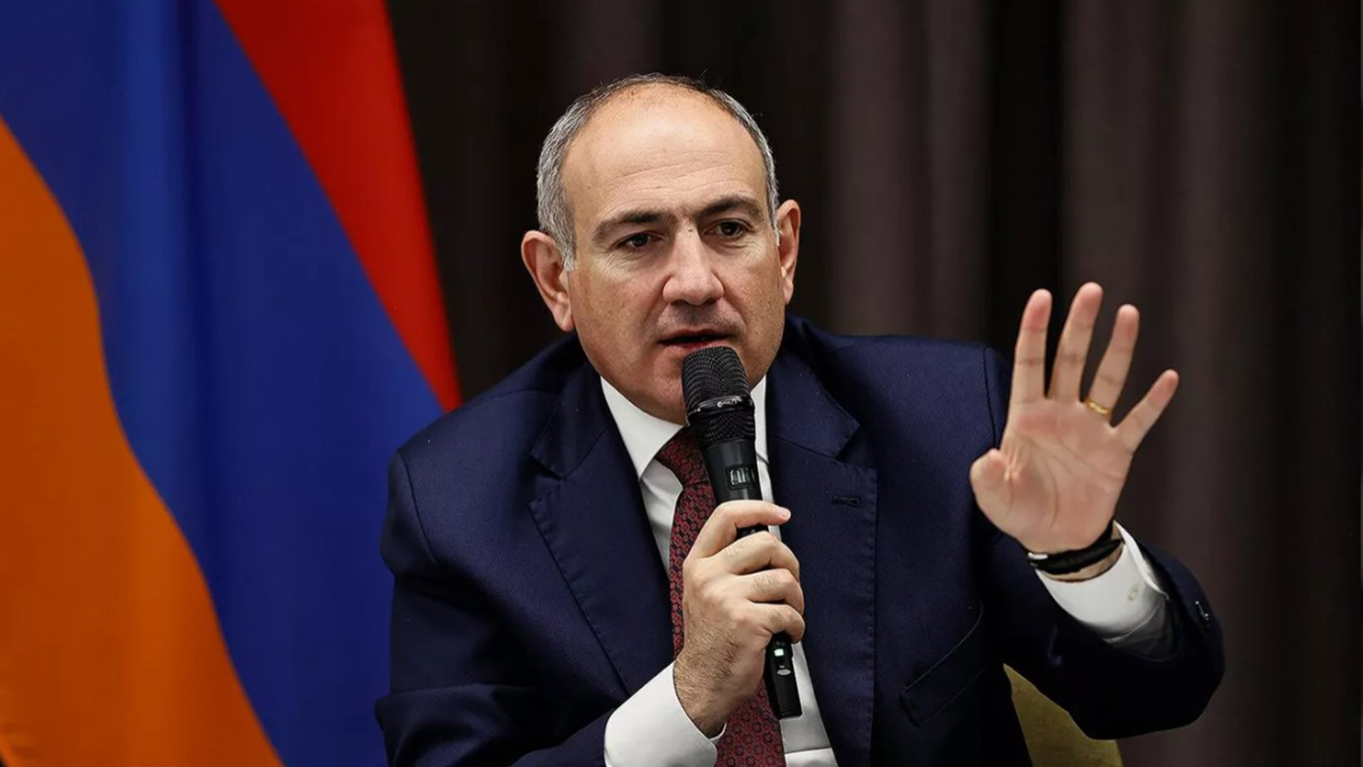 Նիկոլ Փաշինյանի «պատարագ»-հանրահավաքի ժամանակ հասարակության դժգոհության ցույցը և դրան հաջորդած իրադարձությունները