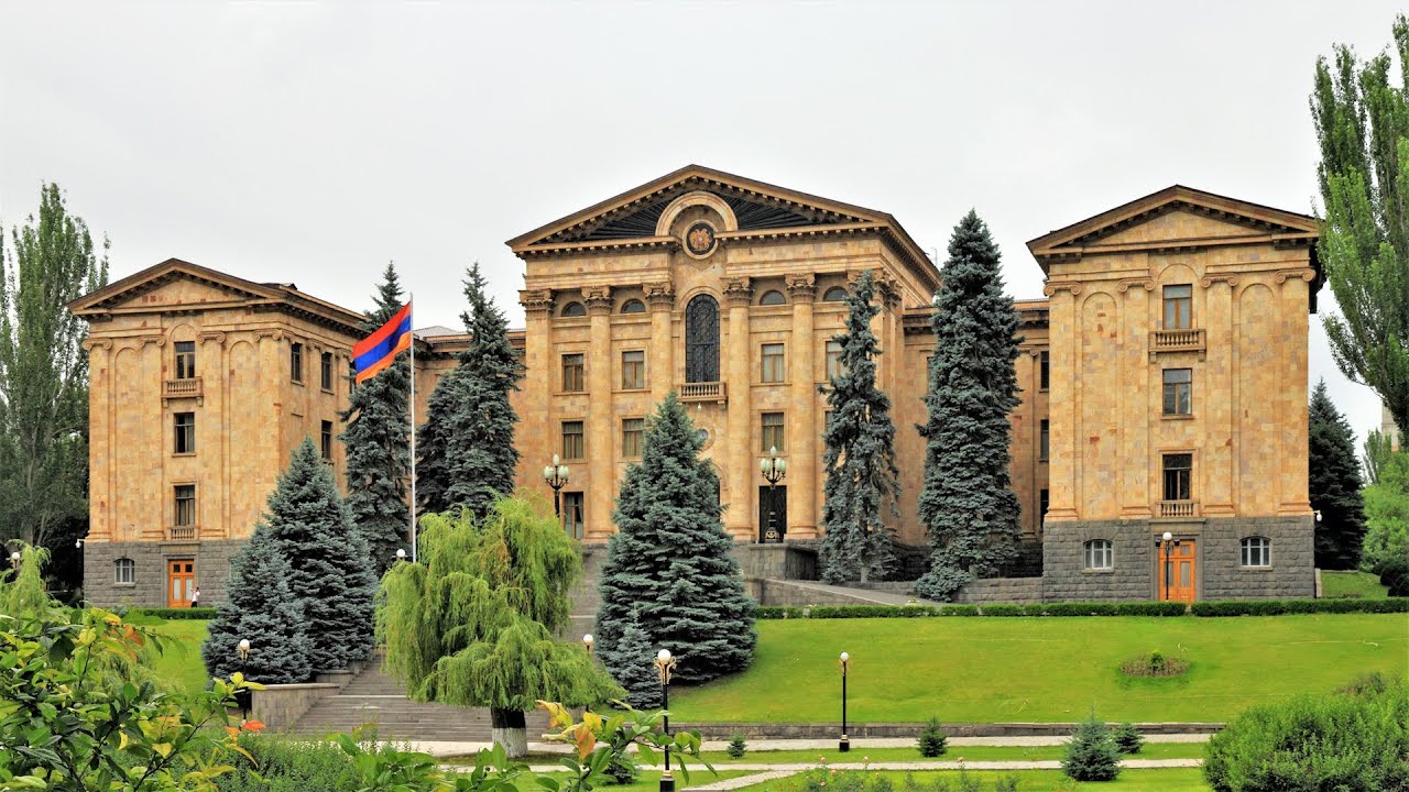 Վանաձորում տեղի ունեցած խուզարկությունների և ձերբակալությունների մասին